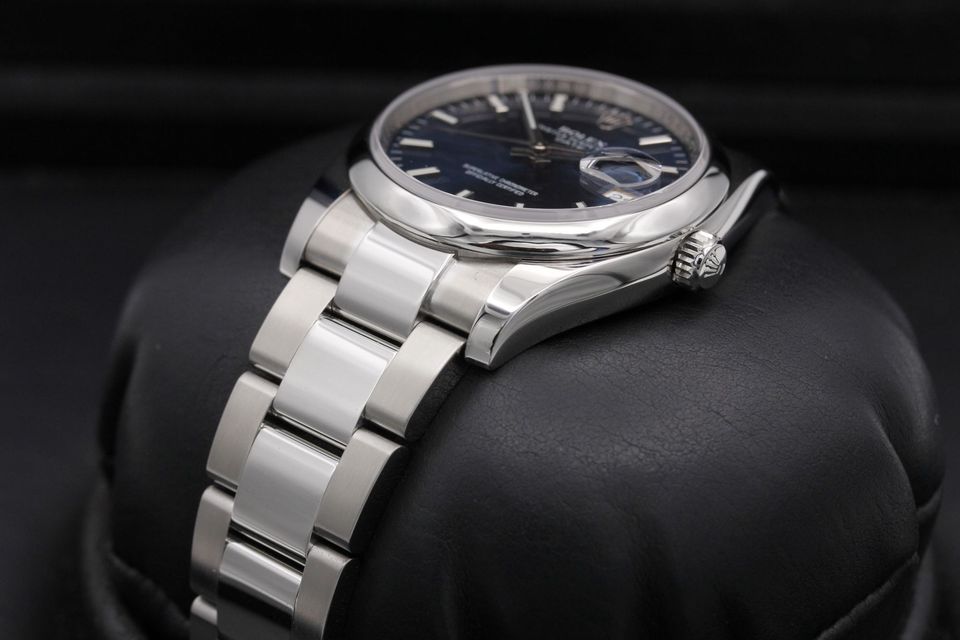 Rolex Oyster Perpetual Date 115200 Image 2